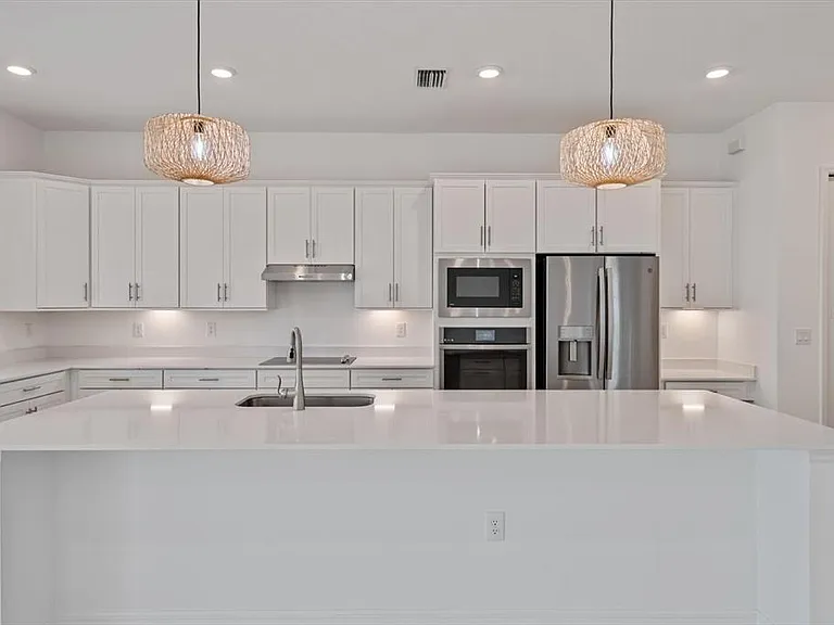 17118 Jadestone Ct — Photo 7