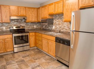 4335 N 1st St APT 229, Lincoln, NE 68521