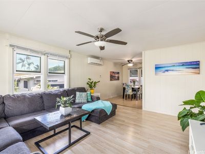 1360 Nanialii St, Kailua, HI, 96734
