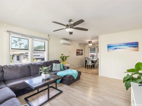 1360 Nanialii St, Kailua, HI 96734