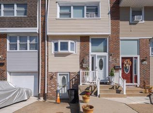 4251 Whiting Rd, Philadelphia, PA 19154