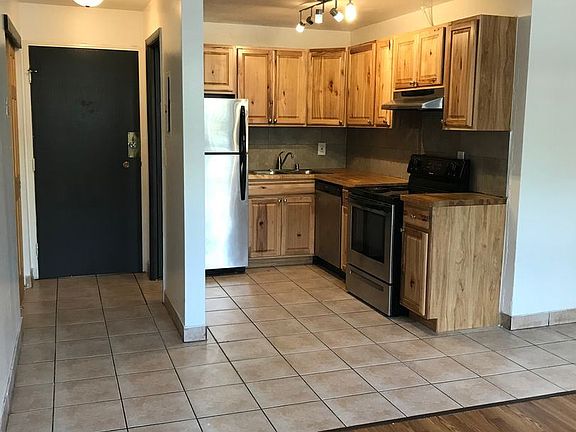 4th image of 3230 Nicollet Ave APT 105