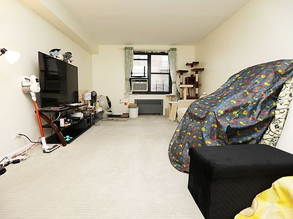 3rd image of 90-10 32nd Ave #504