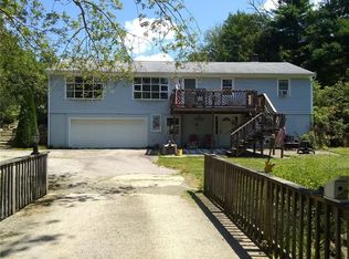 185 Carolina Nooseneck Rd, Richmond, RI 02898