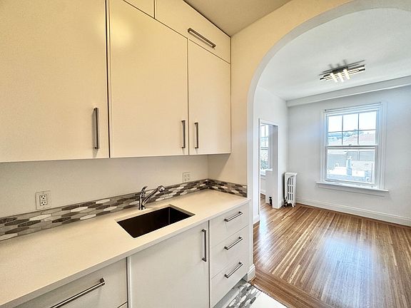 2nd image of 2999 California St APT 54
