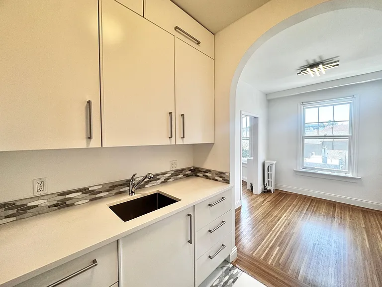 2999 California St #54 — Photo 2