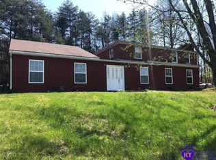 1840 Pine Tavern Rd, Lebanon Junction, KY 40150