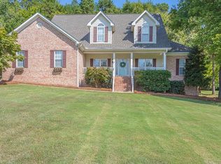 2512 Falcon Dr, Dalton, GA 30721