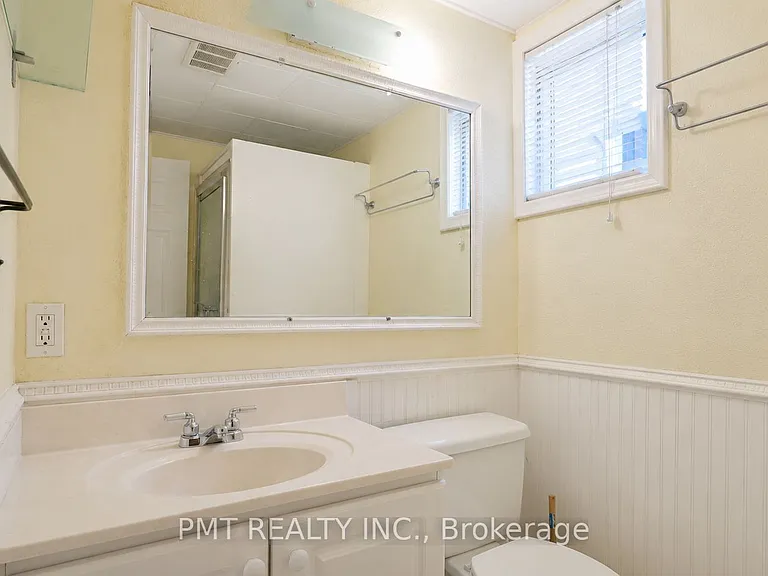 59 Mitcham Dr — Photo 30