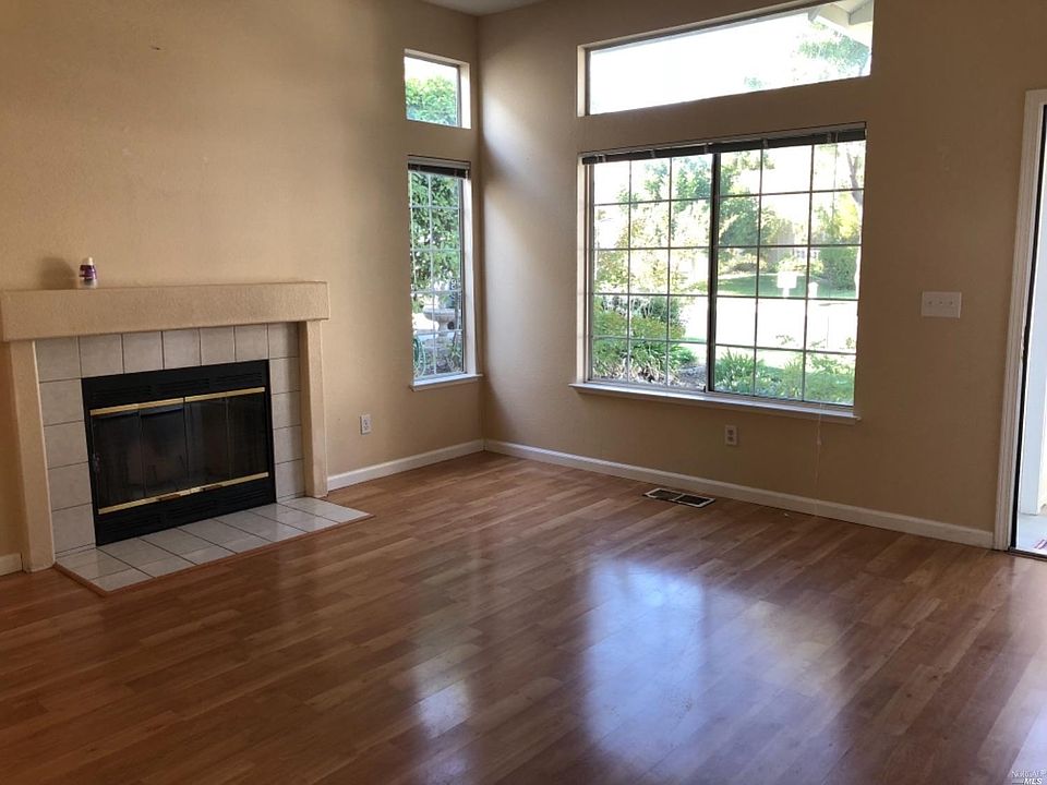 1st image of 224 San Leon Dr