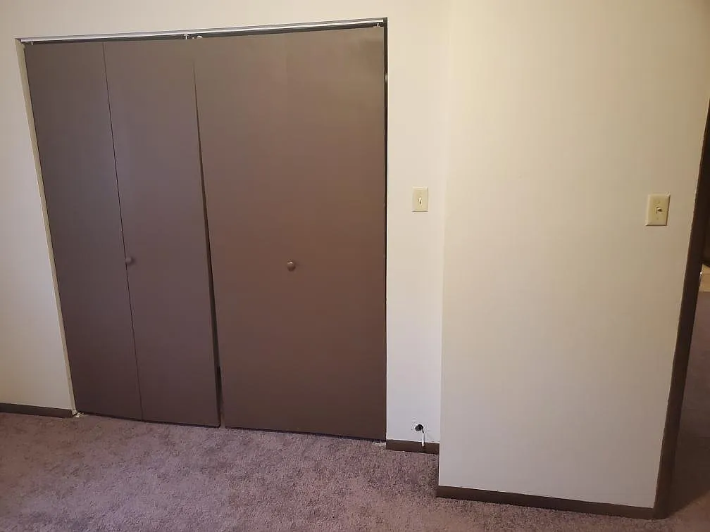 1 bed, $1,050 — Photo 4