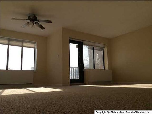 5th image of 75 Essex Dr APT 1A