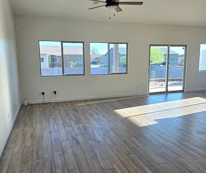 12411 W Jenero Dr — Photo 3