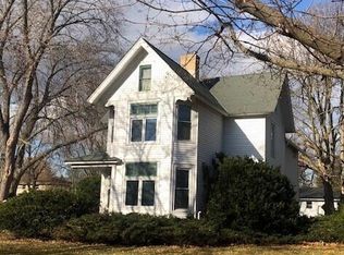 608 E Lisbon Rd, Oconomowoc, WI 53066