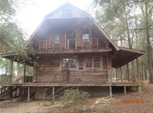 54 Spring Lake Dr, Hawkinsville, GA 31036