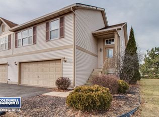 402 Newport Cir, Oswego, IL 60543