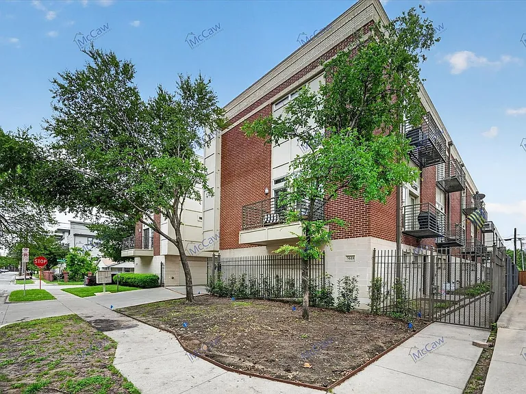 5618 Lindell Ave #6 — Photo 1