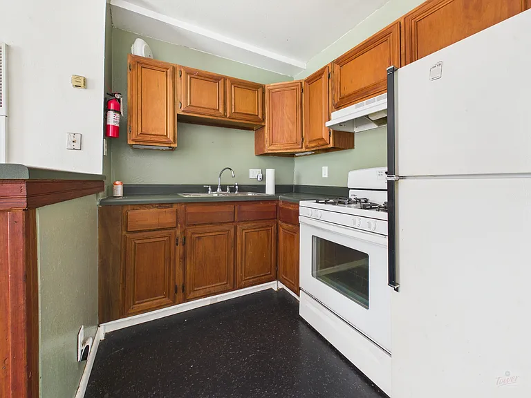 3006 Duval St #4 — Photo 4