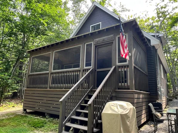 63 Ridge Road, Frye Island, ME 04071