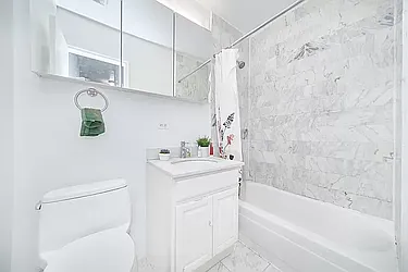 Rented by Living New York