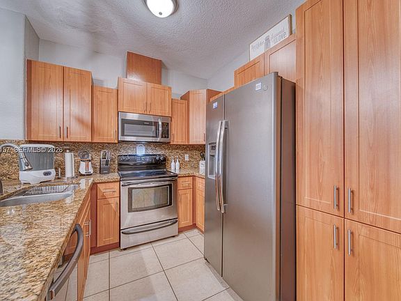 4th image of 4453 SW 163rd Pl