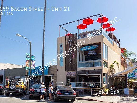 4th image of 2059 Bacon St Unit 21