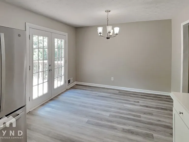 3798 Leach Rd — Photo 7