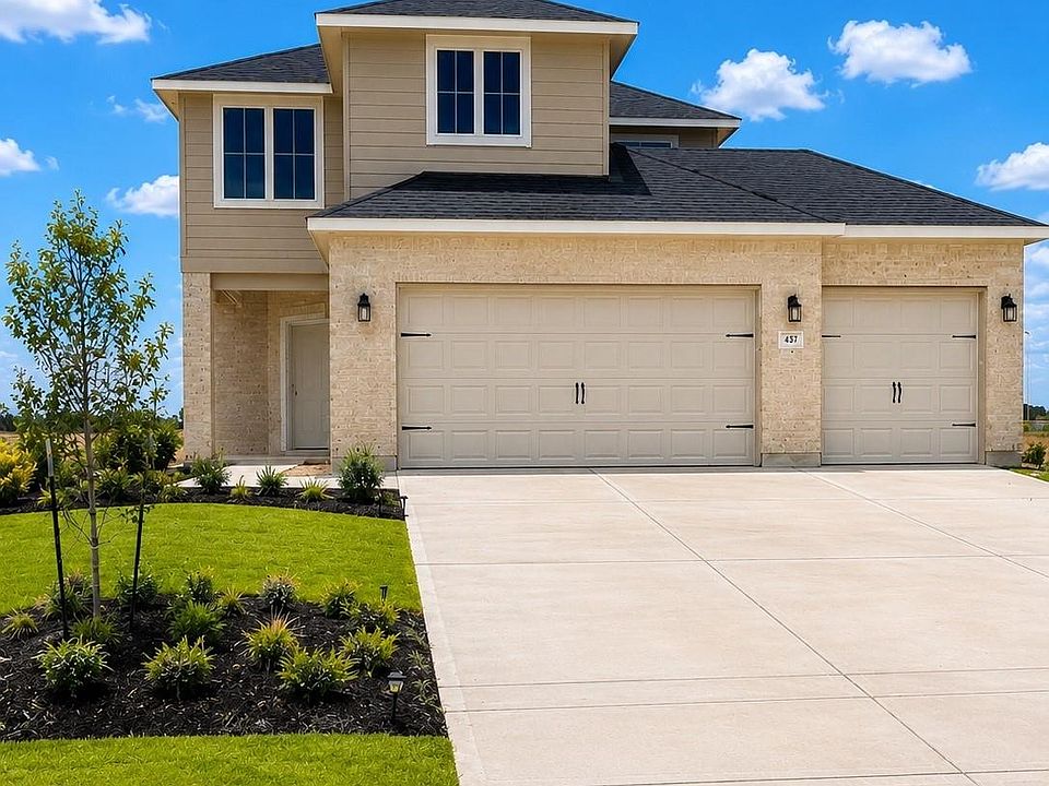 1st image of 437 San Sebastian Pl