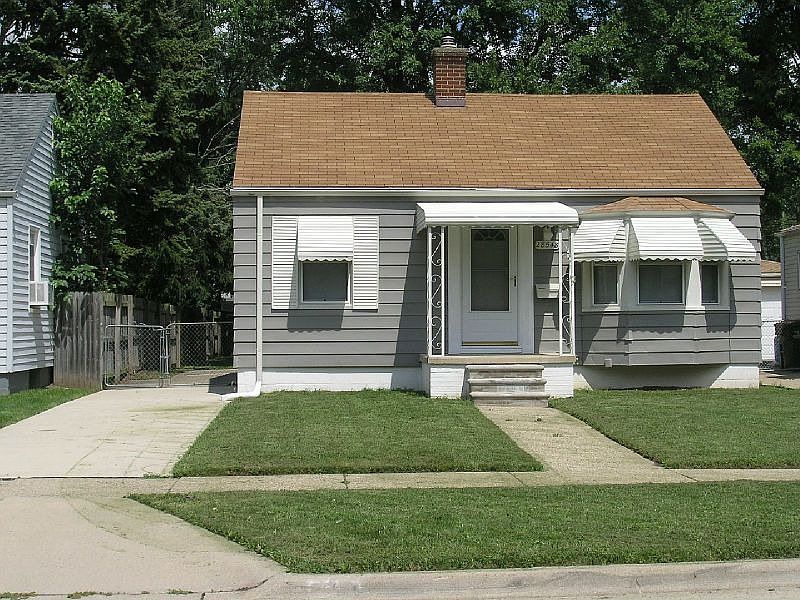 1st image of 28548 Barton St