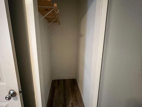 5th image of 3904 Griffin St #9B
