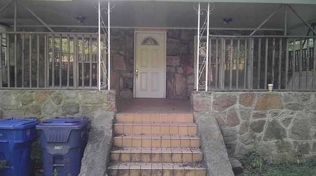 1st image of 224 Hedgewood Dr