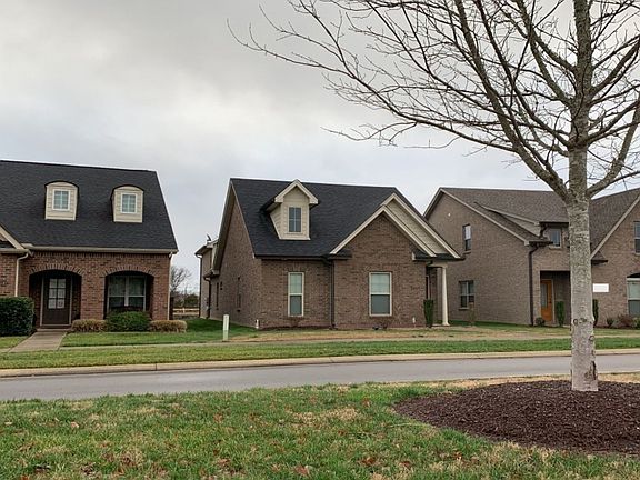 3rd image of 2517 Cason Ln