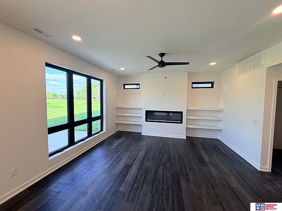2nd image of 6764 Shadow Ridge Pl