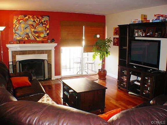 3rd image of 1919 E Beverly Way APT 201