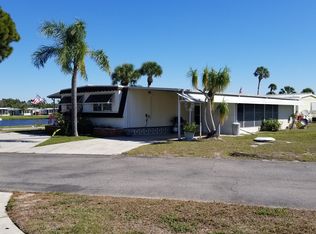 368 Spanish Lakes Dr, Nokomis, FL 34275