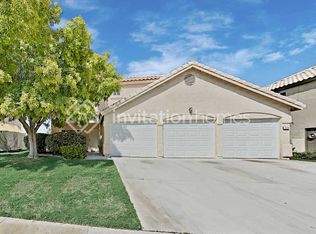 7716 Four Seasons Dr, Las Vegas, NV 89129