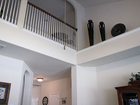 5th image of 5132 Jasmine Ct