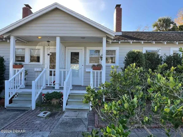 700 Magnolia St, New Smyrna Beach, FL 32168