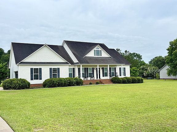 3rd image of 197 China Berry Ln
