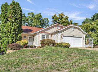 140 Fenton Xing, Fenton, MO 63026