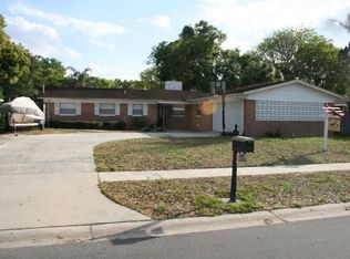 742 Pearl Cir, Brandon, FL 33510