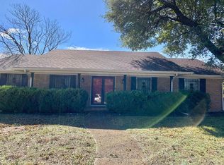 2754 Meadow Dawn Ln, Dallas, TX 75237