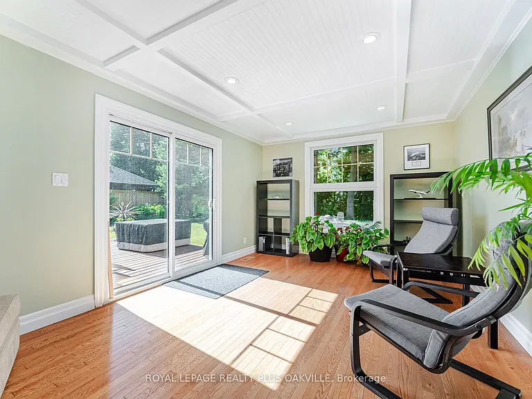 43 Ravina Cres — Photo 24