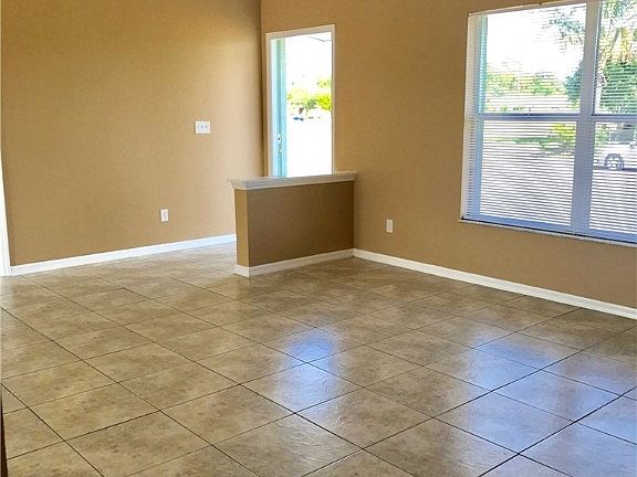 2nd image of 707 Otto Ave N