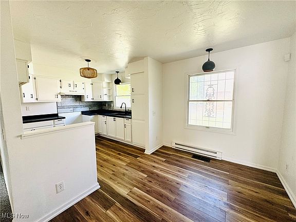 5th image of 9253 E Edmunds Ave
