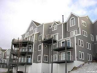 1st image of 233 Grand Hbr