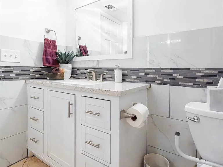 5742 W Palo Alto Ave — Photo 15