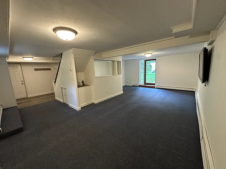 8 Brookside Cir — Photo 14