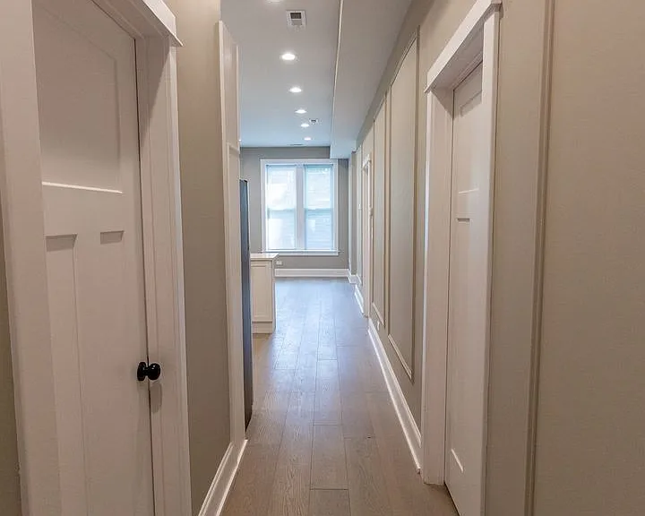 Pf-Arg, 2618 W Evergreen Llc — Photo 24