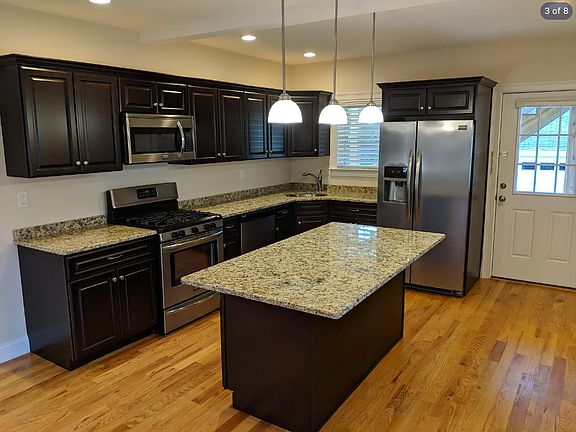 3rd image of 21 Jenny Lind St APT 1